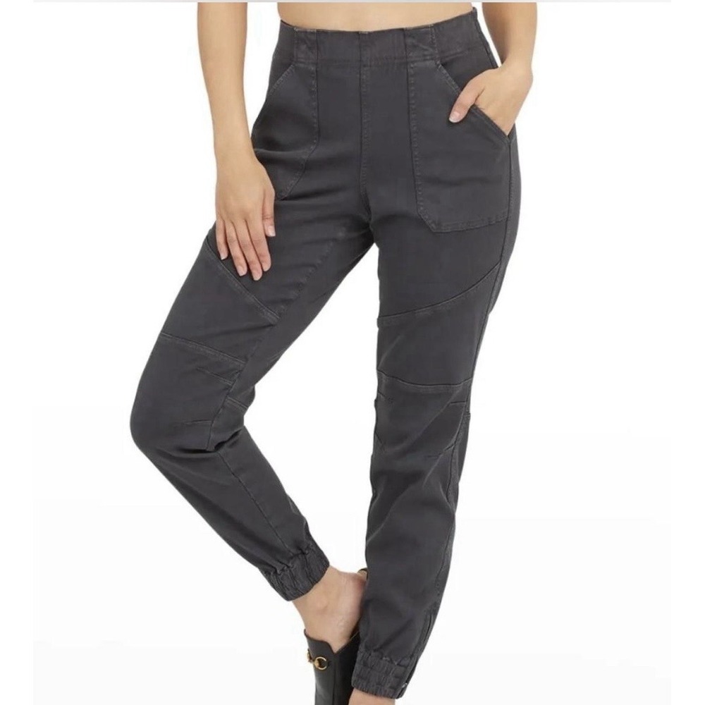 SPANX Women's Large Stretch Twill Cargo Jogger Gray Pockets Zip Ankle 30" Inseam